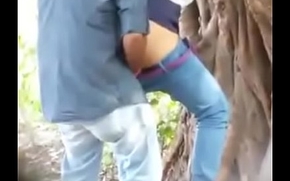 Delhi COLLEGE girl caught fucking with Lecturer in University Campus-mc