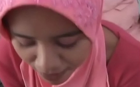 I Cum On A Cheater Arab Wife'_s Hijab